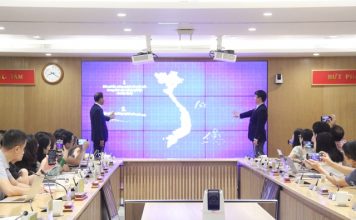 Tôn vinh sản phẩm công nghệ số, tạo động lực mới để tăng trưởng kinh tế