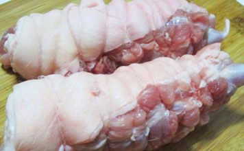 Thêm vài giọt này vào, thịt lợn luộc vừa trắng vừa thơm, còn dễ thái