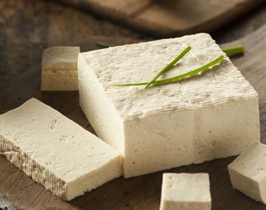 Vì sao nói “chớ mua thịt lợn sớm, tránh mua đậu phụ muộn”?