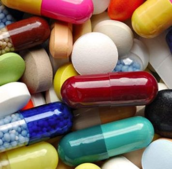 6 loại thuốc các gia đình nên dự trữ trong ngày Tết