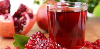 Khi ăn quả lựu nên nuốt hay bỏ hạt?