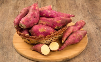 6 loại rau củ quả có dư lượng thuốc trừ sâu thấp