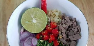 Loại gia vị là “đại kỵ” với thịt gà nhưng vẫn được nhiều người sử dụng