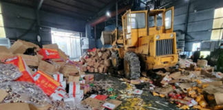 Phú Yên tiêu hủy lô hàng hơn 2,5 tỷ đồng giả nhãn hiệu, không rõ nguồn gốc