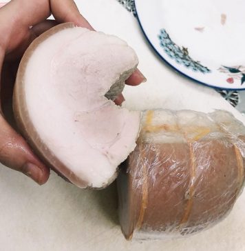 Thêm vài giọt này vào, thịt lợn luộc vừa trắng vừa thơm, còn dễ thái