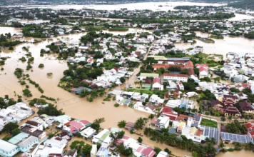 Khi nào mới kết thúc đợt mưa lũ lịch sử ở Nam Trung Bộ?