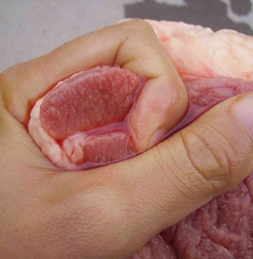 Nếu thịt lợn có 3 đặc điểm này, rẻ đến mấy cũng chớ mua