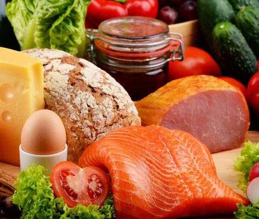 Top 7 loại thực phẩm không nên để qua đêm