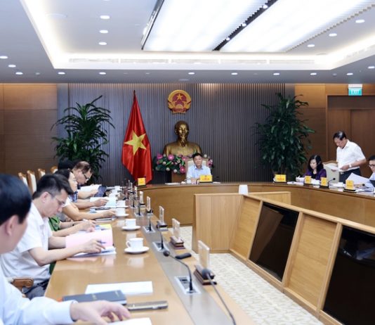 Xử lý nghiêm vi phạm an toàn thực phẩm và truyền thông để cảnh tỉnh