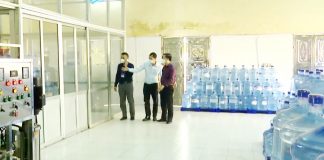 Ngăn ngừa nguy cơ ngộ độc từ nước đóng chai, đóng bình, đá viên không đảm bảo